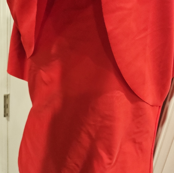 Island Goddess Off-Shoulder One Piece Ruffle Swimsuit - Picture 3 of 10